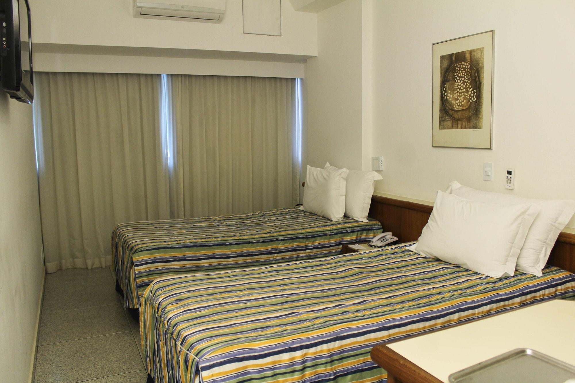 Hotel Bandeirantes Рио де Жанейро Екстериор снимка