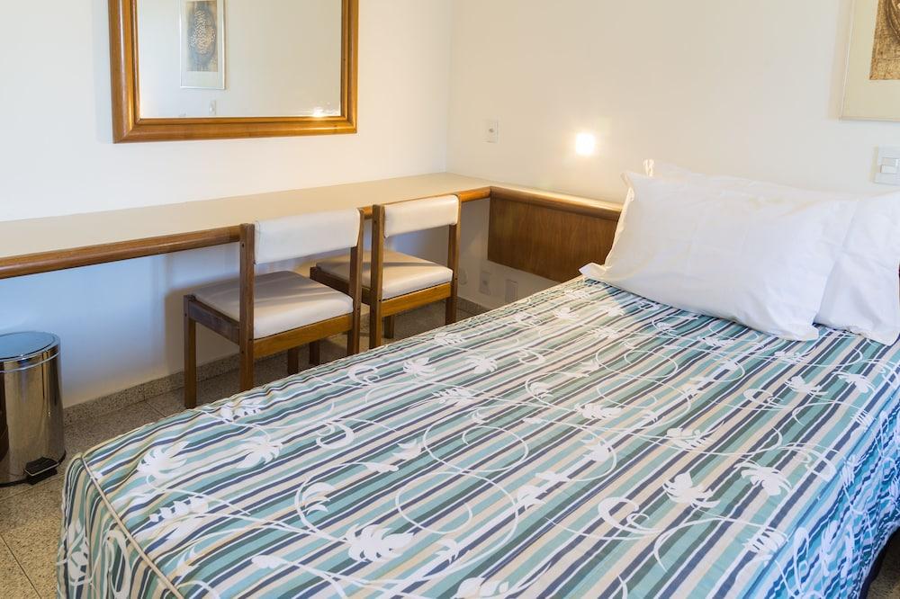 Hotel Bandeirantes Рио де Жанейро Екстериор снимка
