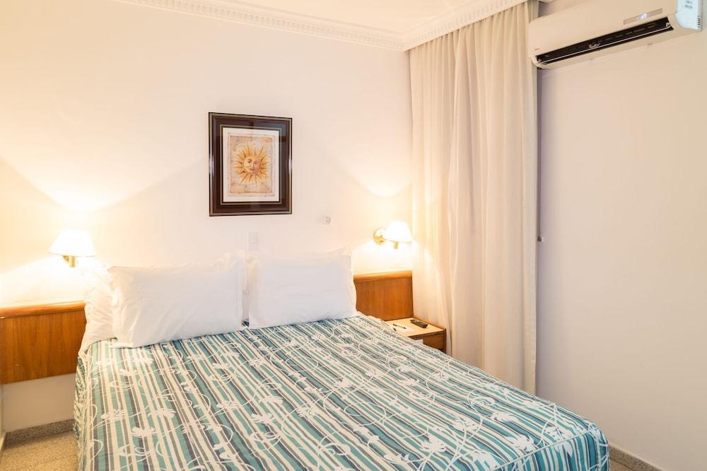 Hotel Bandeirantes Рио де Жанейро Екстериор снимка
