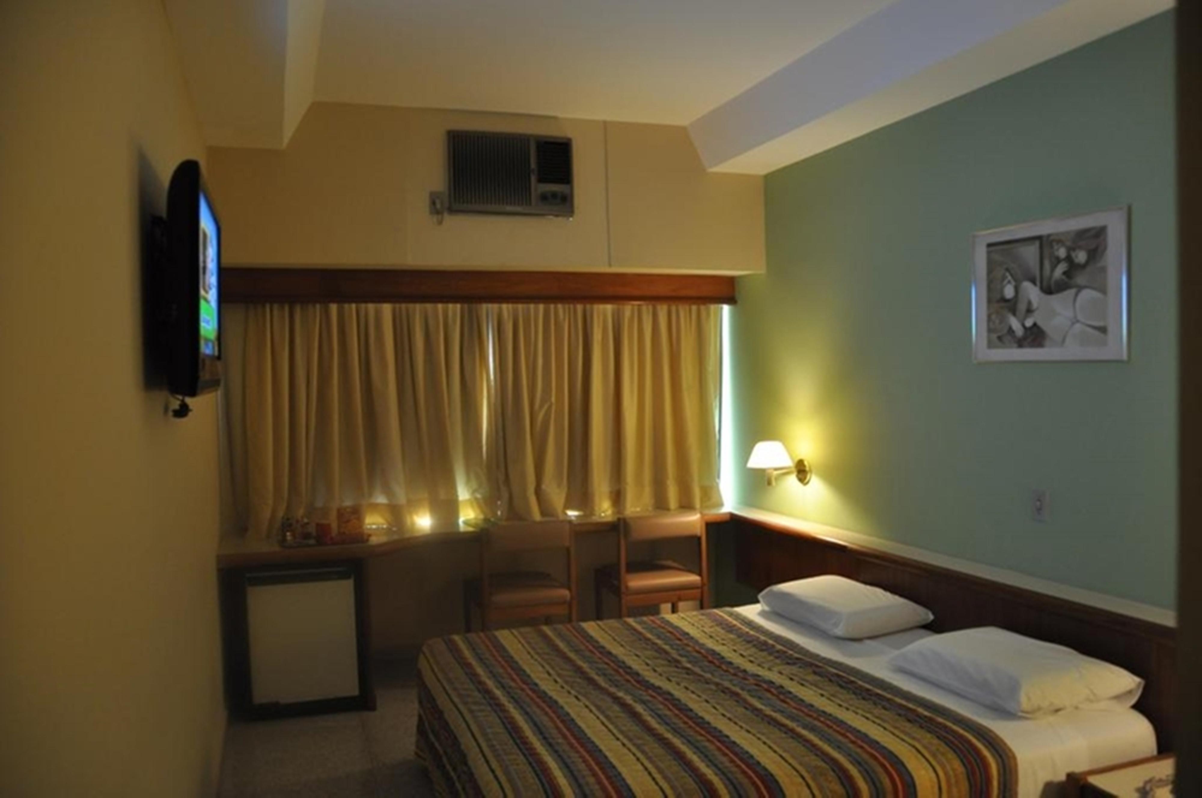 Hotel Bandeirantes Рио де Жанейро Екстериор снимка