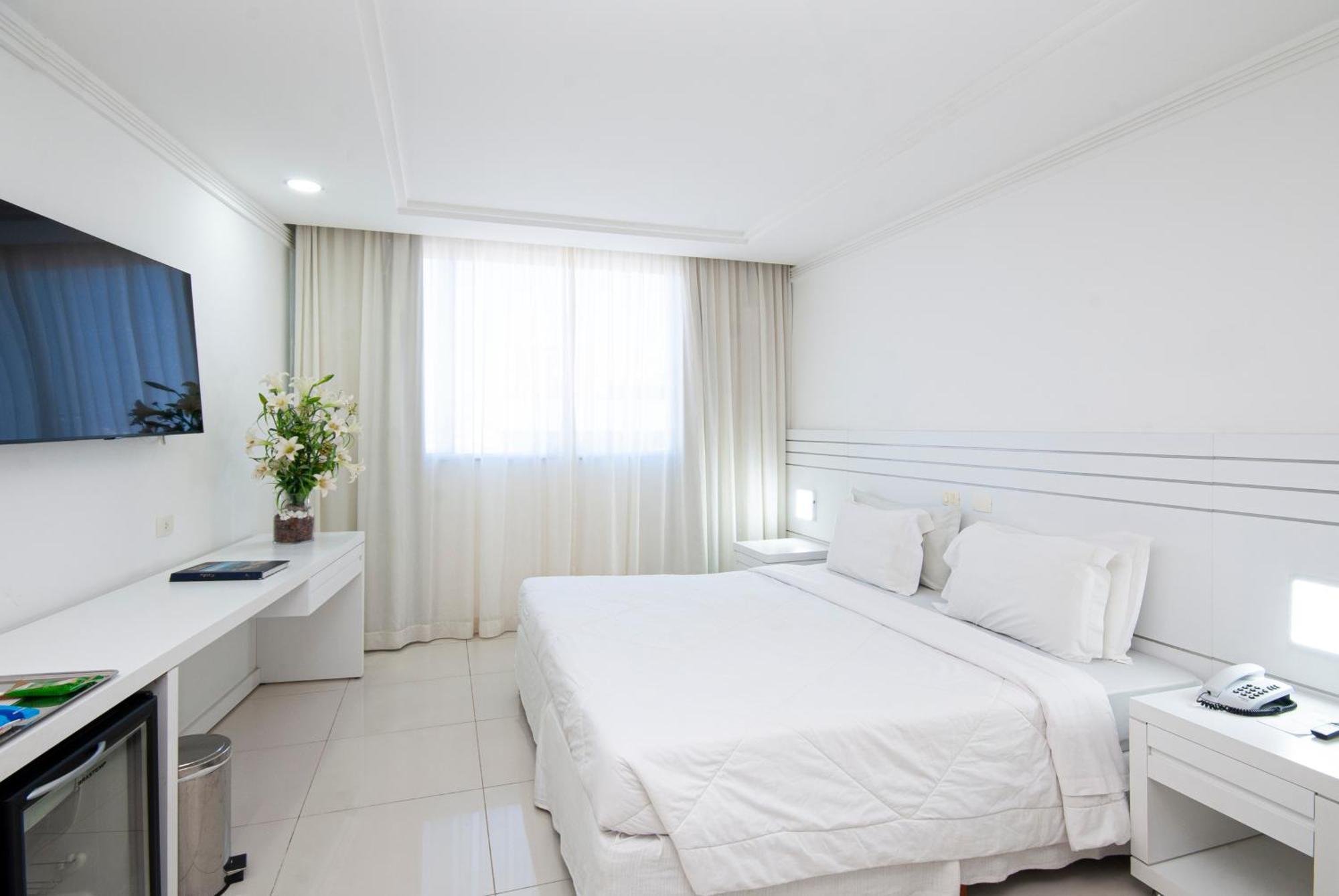 Hotel Bandeirantes Рио де Жанейро Екстериор снимка