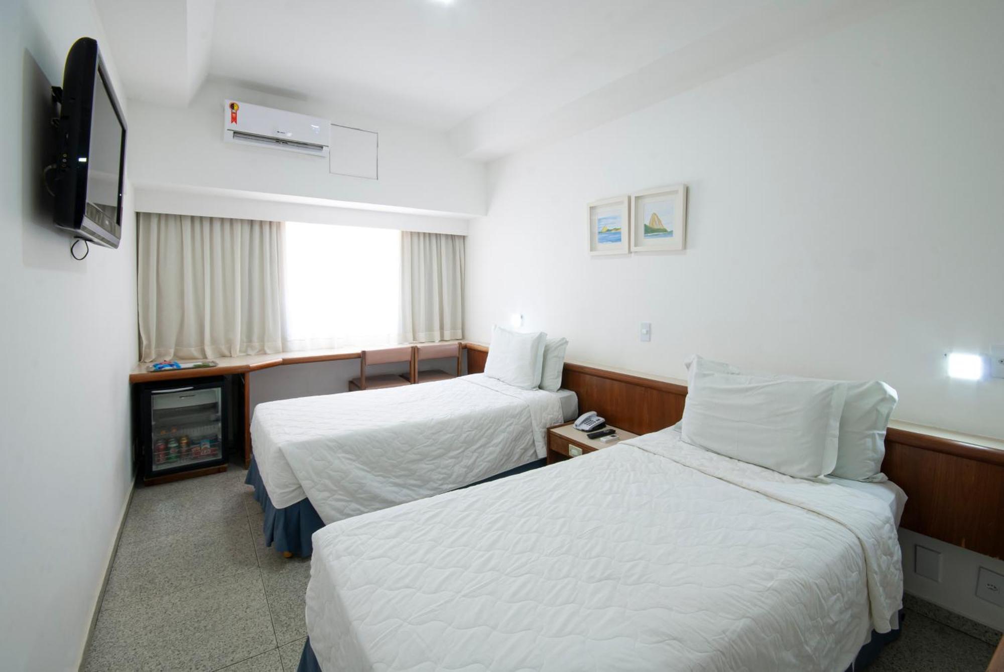 Hotel Bandeirantes Рио де Жанейро Екстериор снимка